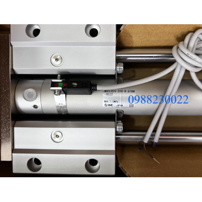 Xy lanh SMC MGCLB25-200-R-H7BW-XC22